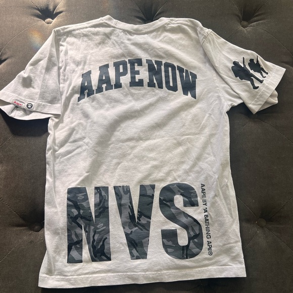 Black and White Apparel Collection - Picture 6 of 8